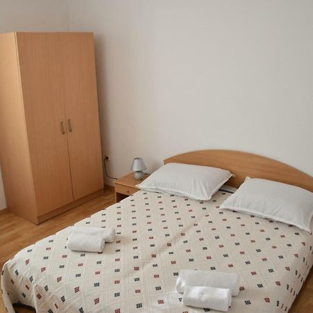 Mauro Apartment Razanac Exterior photo